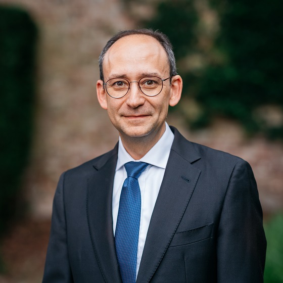 Josep M. Garrell takes office as EUA President