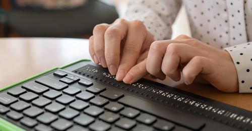 Developing an R&D Strategy to Integrate Immersive Learning Into the Classroom