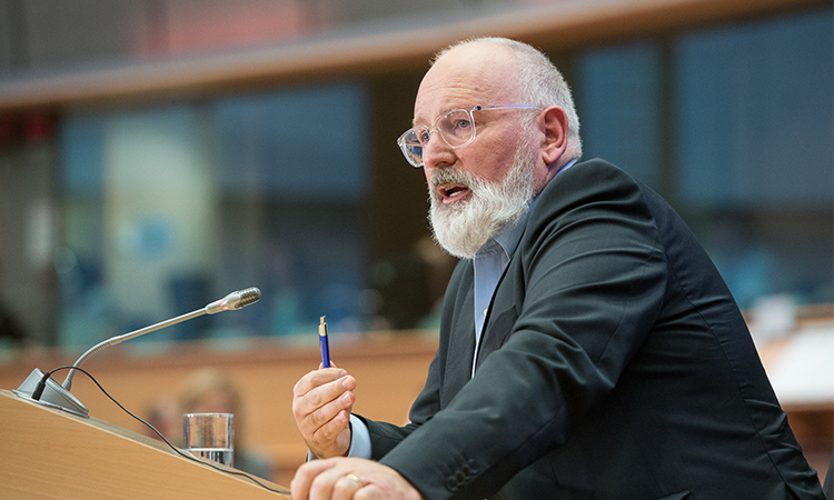 Executive Vice-President Timmermans resigns; Vice-President Šefčovič will take over his duties