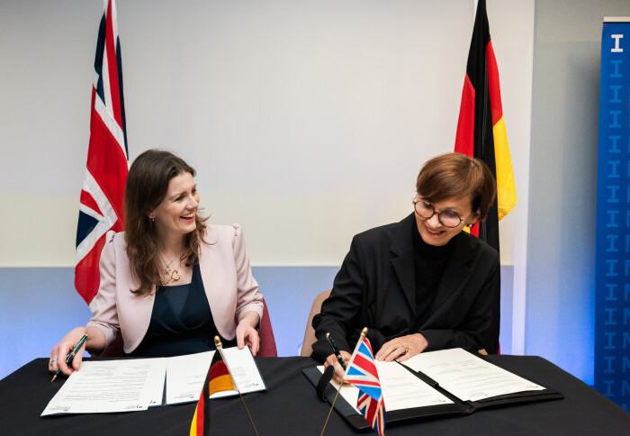 UK and Germany announce new science collaboration